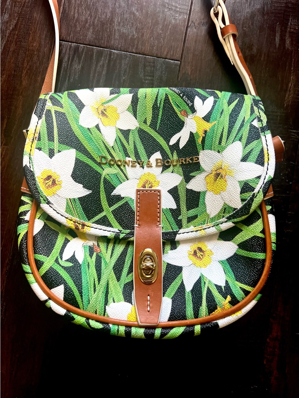 Dooney & Bourke Daffodil Field Bag Black Floral Crossbody / Shoulder Bag NWOT